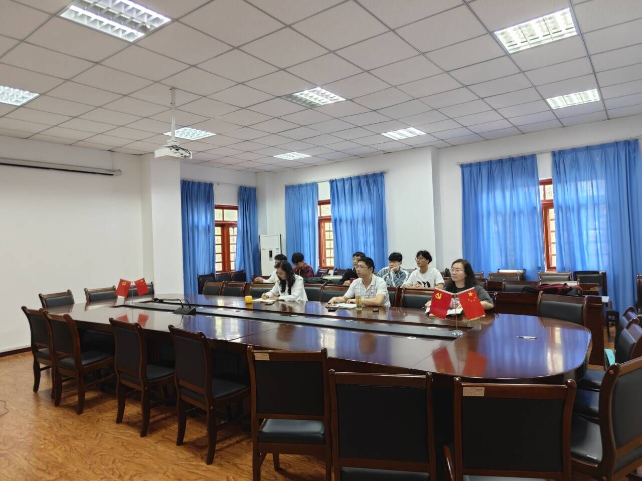 zoty中欧体育平台