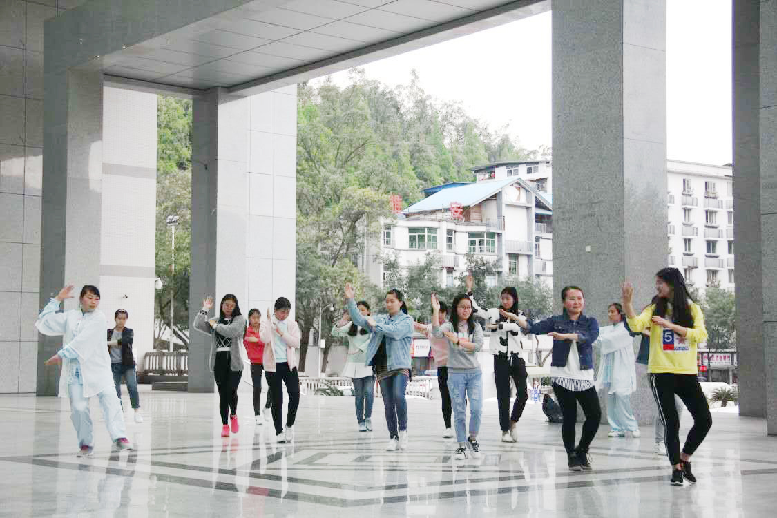 zoty中欧体育超级联赛图片